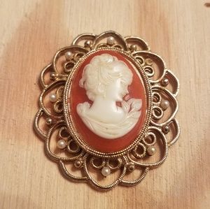 Vintage Costume Cameo